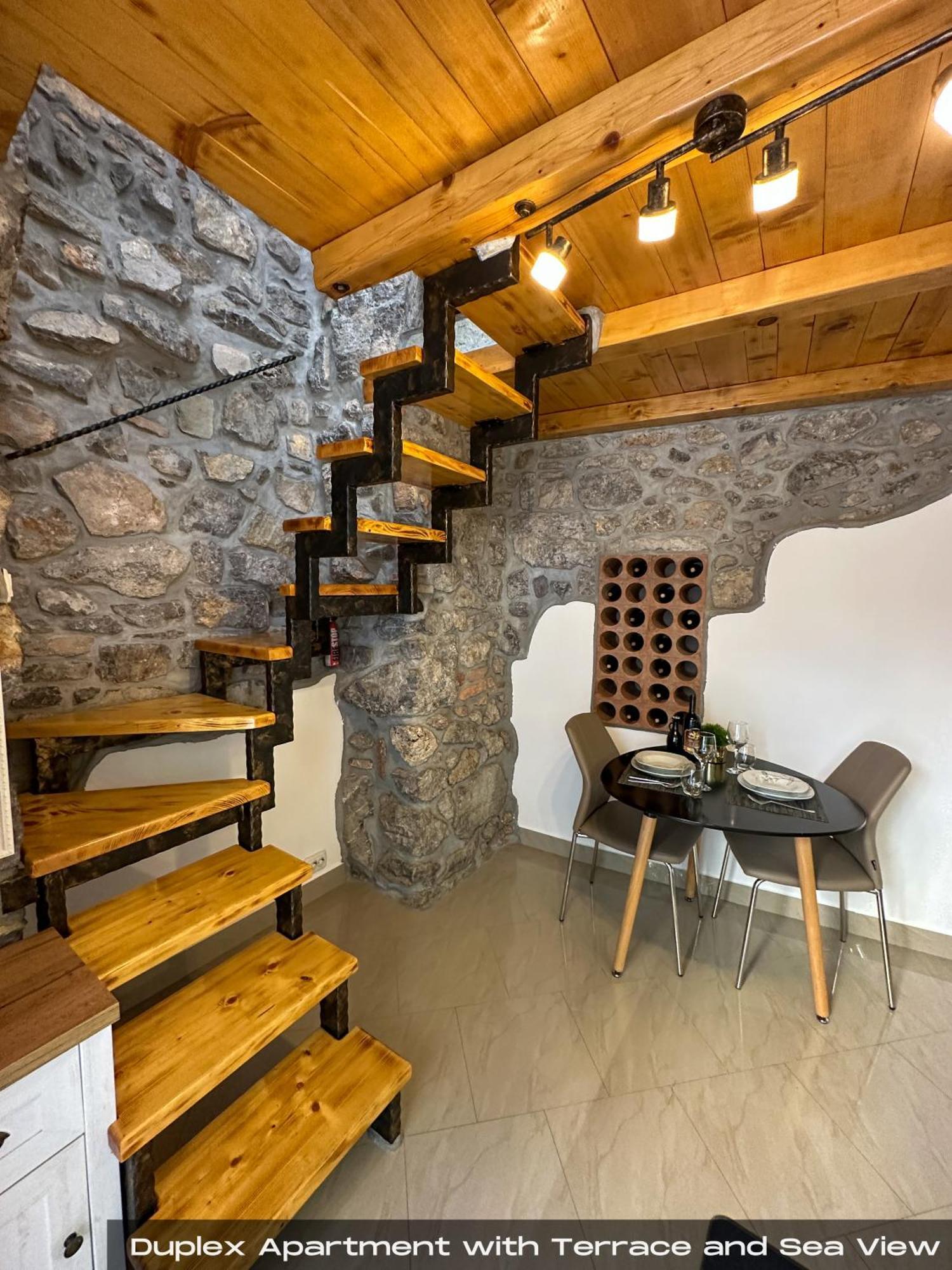 Villa Volos With Roof Terrace, Sea View, Free Private Parking Opatija Eksteriør billede