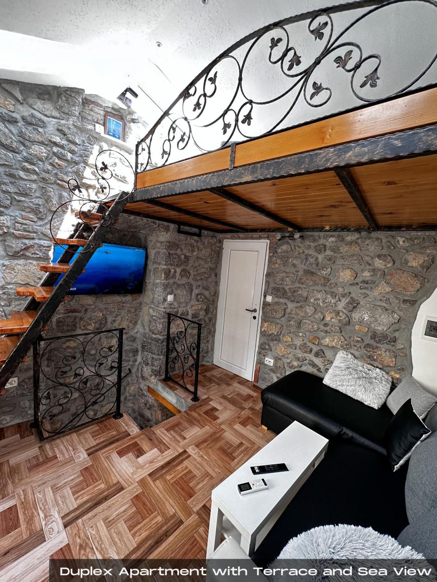 Villa Volos With Roof Terrace, Sea View, Free Private Parking Opatija Eksteriør billede